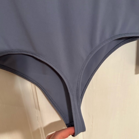 Abercrombie Small Baby Blue Seamless Thong Bodysuit - Picture 5 of 5